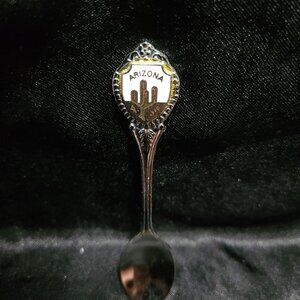 Collectible Arizona State Souvenir Spoon with Cactus Emblem Green VINTAGE